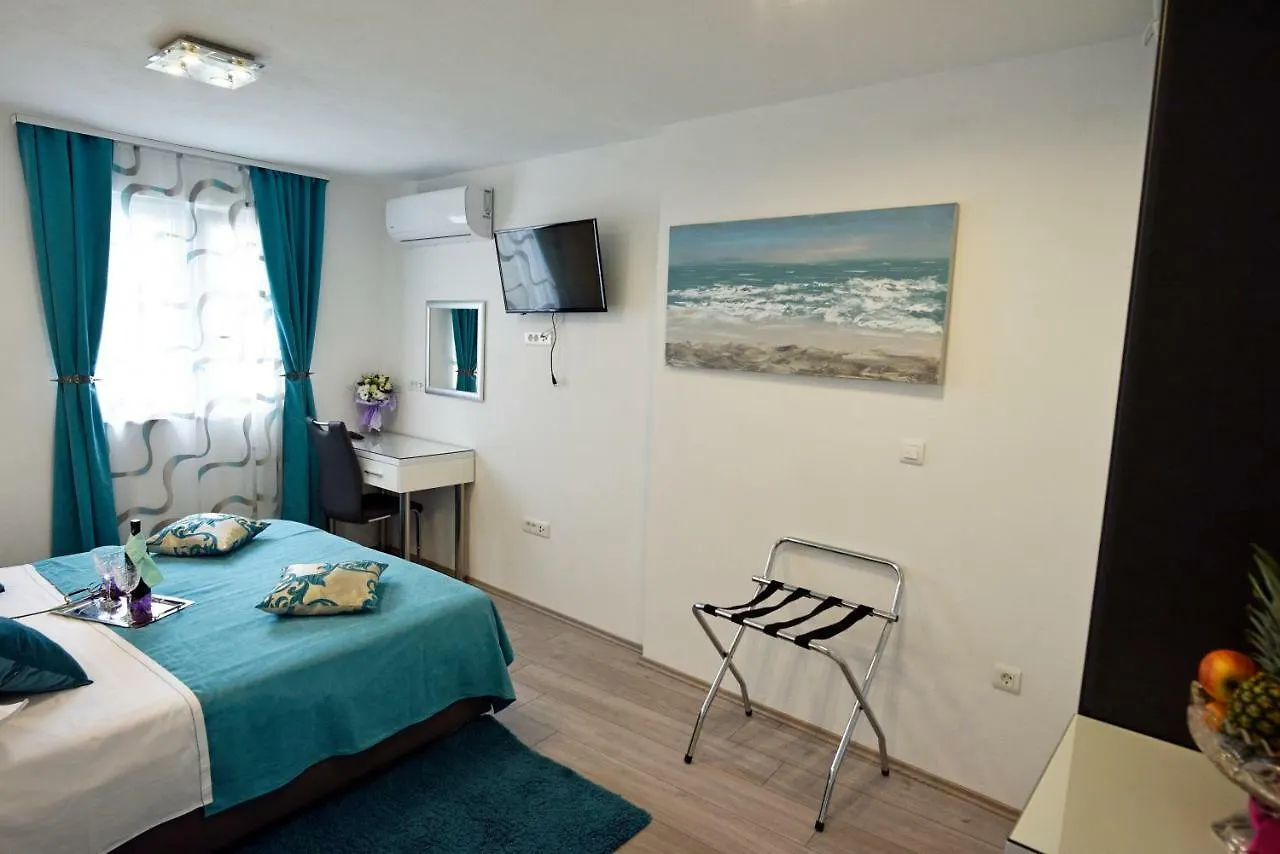 Kuzma Rooms And Apartments 斯普利特